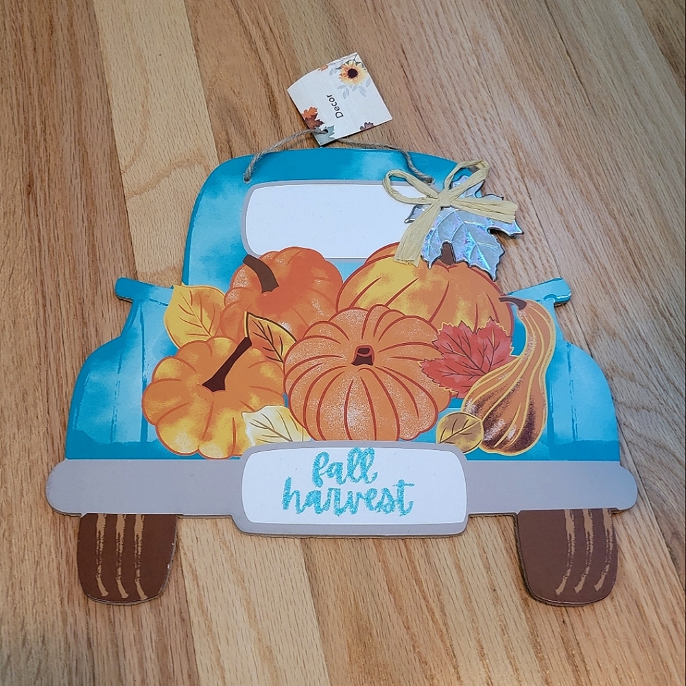 Fall Harvest Truck Hanging Wall Decor
